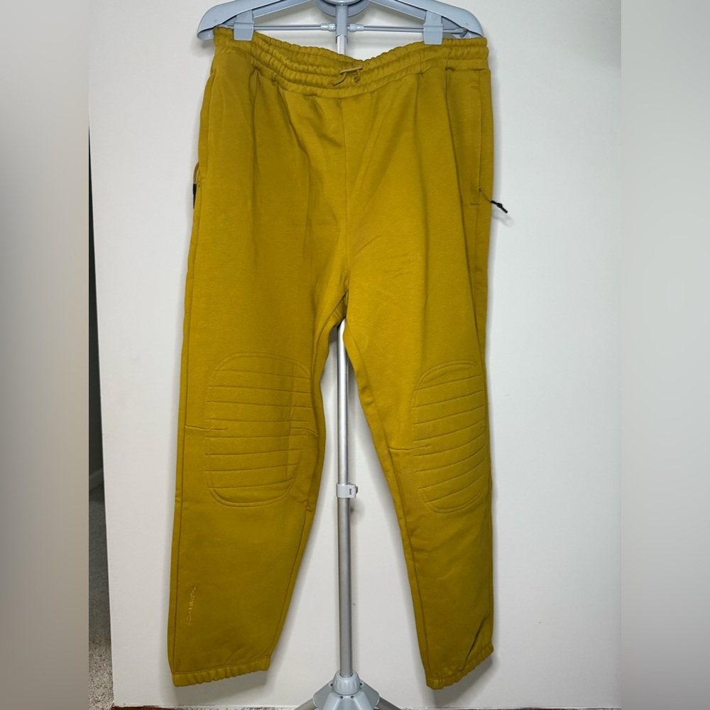 Men’s NWT Nike Therma FIT Tech Sweatpants